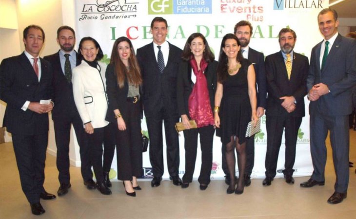 La cúpula de VOX, junto a Alfonso de Borbón, en la gala inaugural de la asociación ultracatólica Cura Infirmorum et Natura-Seminare