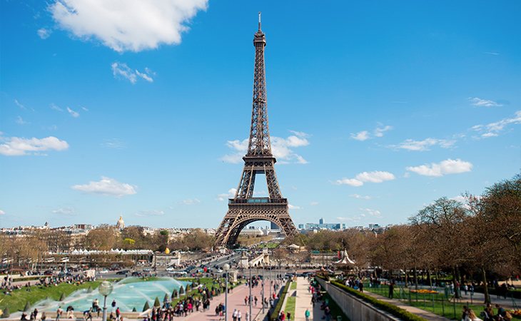 La Torre Eiffel es el monumento más fotografiado de Europa