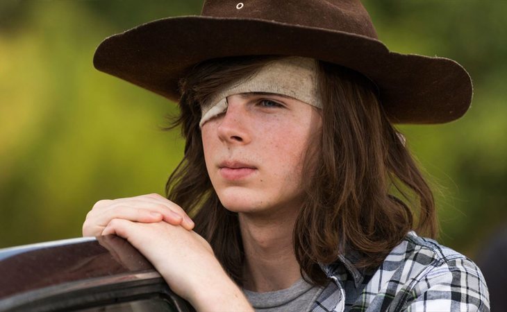 Carl Grimes murió tras ser mordido por un caminante en 'The Walking Dead'