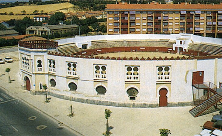 La plaza de toros de Estella se inauguró en 1917