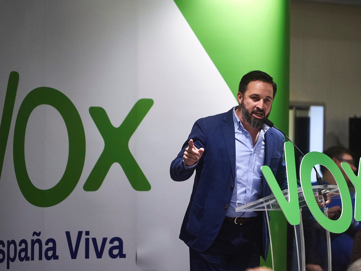 VOX propone limitar el derecho a huelga y sueldos inferiores al convenio colectivo