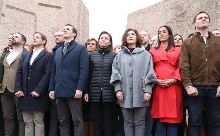 Albert Rivera habla de vieja izquierda y vieja derecha pero...