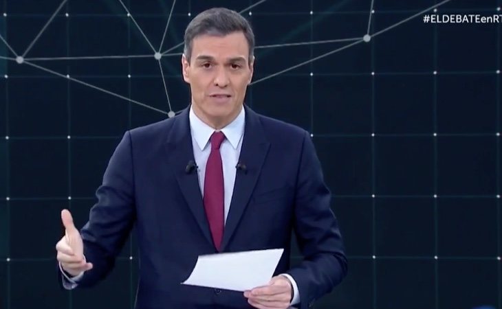 Pedro Sánchez critica la oposición destructiva de PP y Cs y agradece el apoyo a Podemos