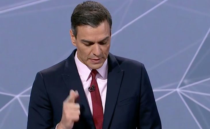 Pedro Sánchez recuerda algunos servicios que ha recuperado en la Seguridad Social y pide incluir el servicio bucodental