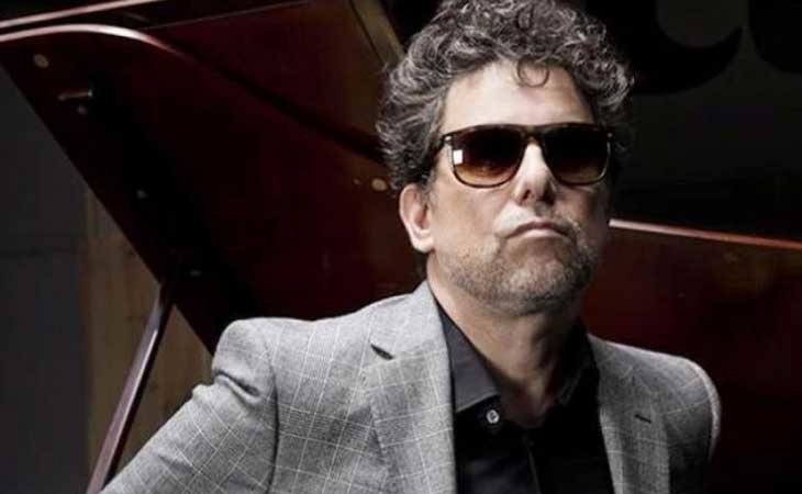 Andrés Calamaro apoya a VOX