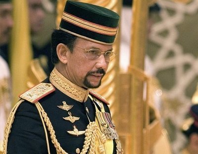 Brunéi paraliza la ley de lapidación a homosexuales y adúlteros tras el boicot a los hoteles del país