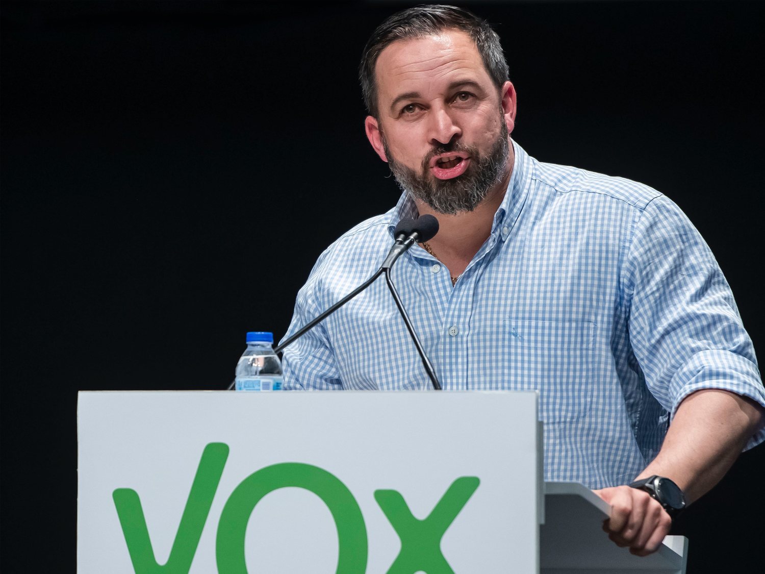 VOX felicita el Ramadán a los musulmanes pero lo retira ante los ataques de sus votantes