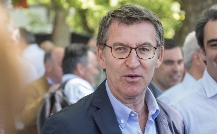 Feijóo es la persona que está tomando la mayor iniciativa en la actual crisis dentro del PP