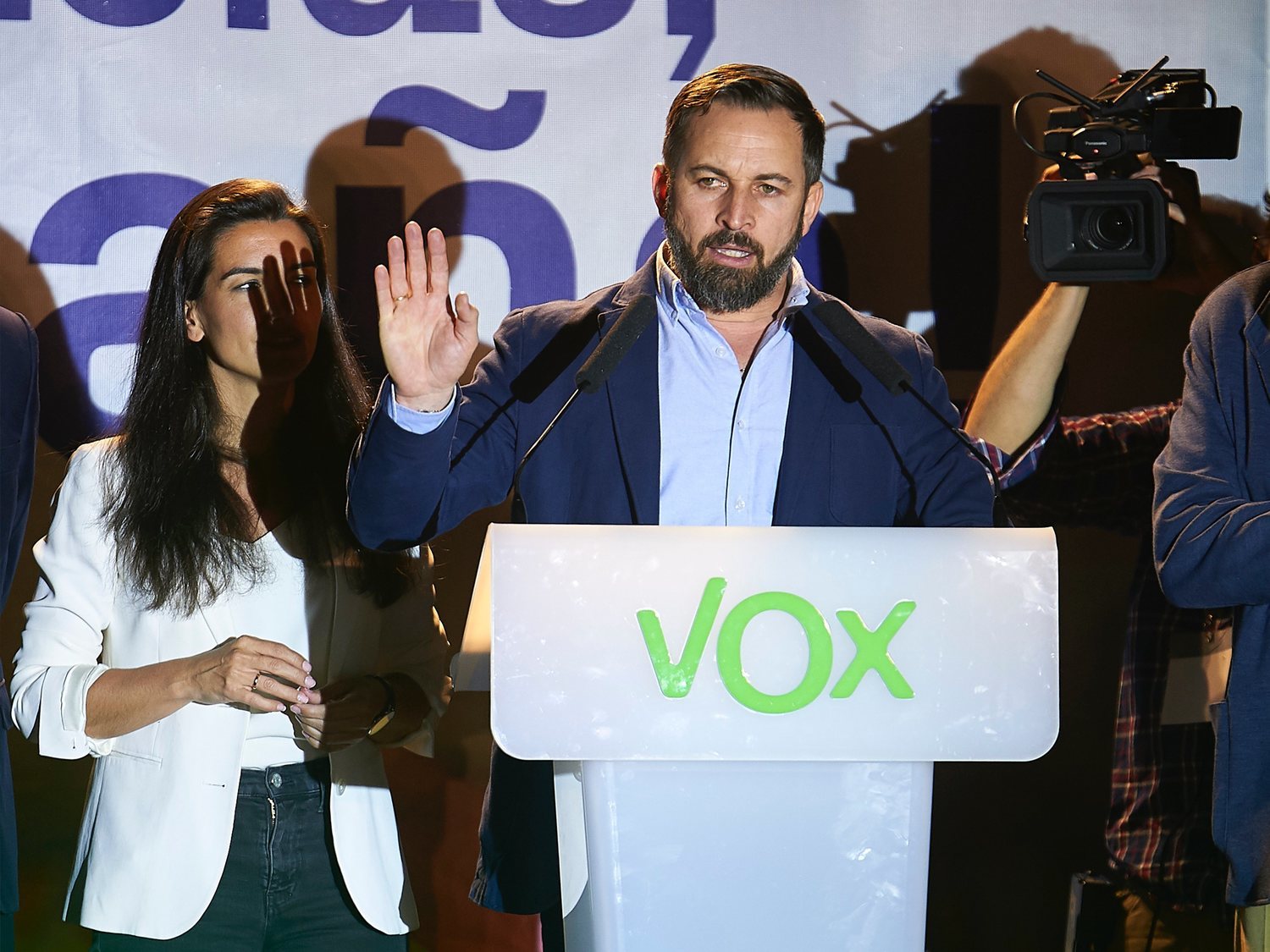 Exdirigentes de VOX cargan contra Abascal y su 'chiringuito': "No creen en la democracia"