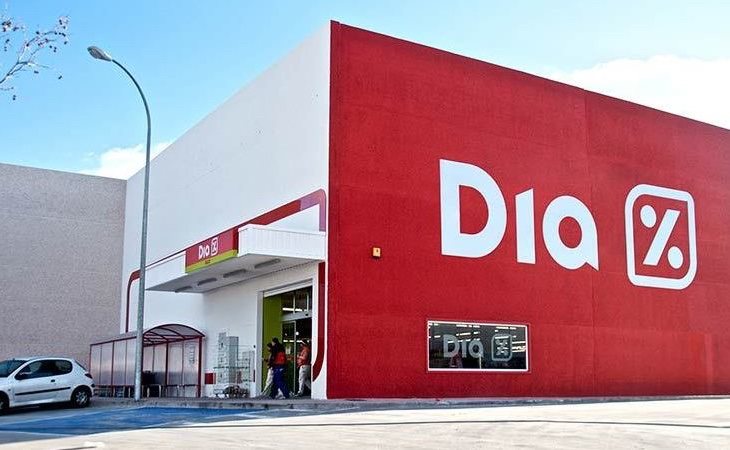 Los supermercados empezarán a vivir una serie de reformas inmediatas para que la firma vuelva a ser competitiva cuanto antes