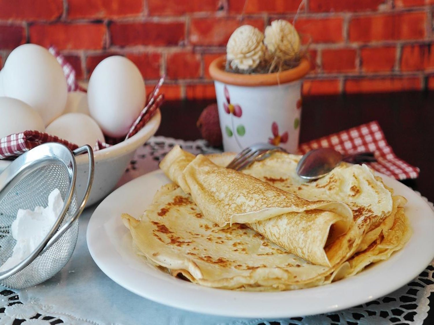 Investigan a unos alumnos por darles crepes con semen y orina a sus profesores