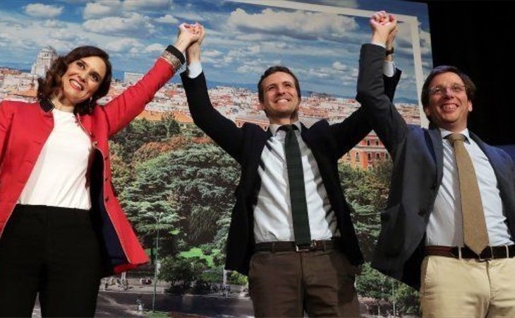 Díaz Ayuso y Martínez Almeida, posibles salvavidas de Pablo Casado: podrían ganar Comunidad y Ayuntamiento con los actuales datos de participación