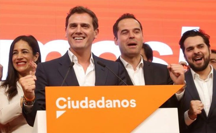 Ciudadanos se muestra dispuesto a organizar gobiernos de coalición con VOX tras el 26M