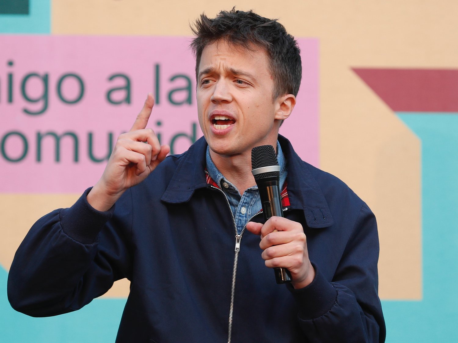 Errejón ofrece un pacto a PSOE y Ciudadanos para que Madrid no dependa de VOX