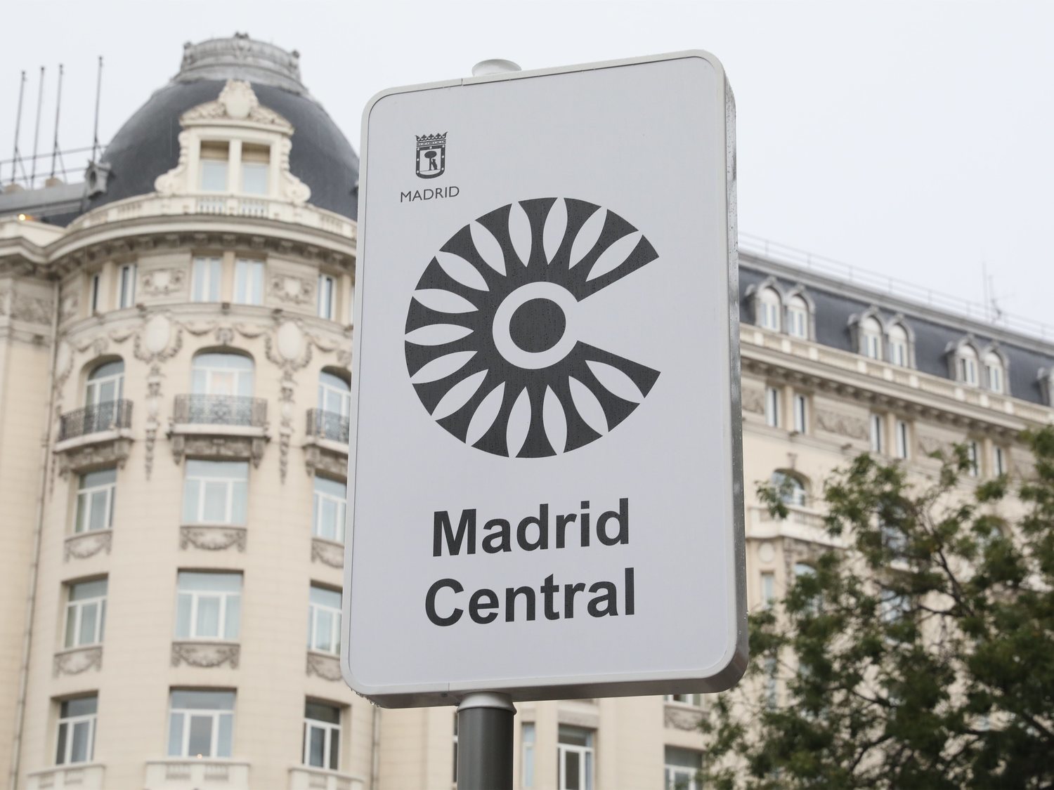 Recogen firmas para evitar que PP, VOX y Ciudadanos acaben con Madrid Central