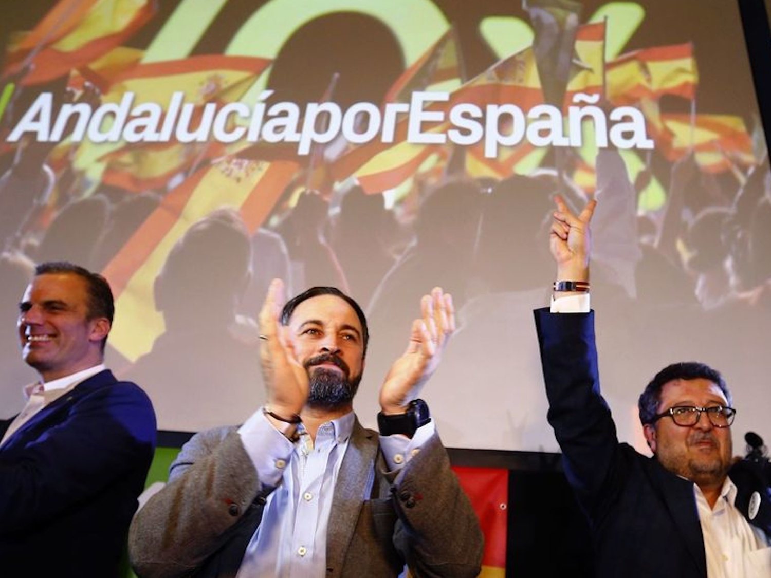 VOX rechaza el Presupuesto andaluz y el PP reacciona: "¿En serio? ¡Tú estás fumao!"