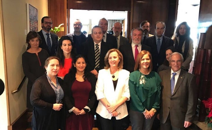 Rocío Monasterio, Lourdes Méndez, Ignacio Arsuaga o Jaime Mayor Oreja, en la presentación de la Plataforma por las Libertades en diciembre de 2016 - El Español