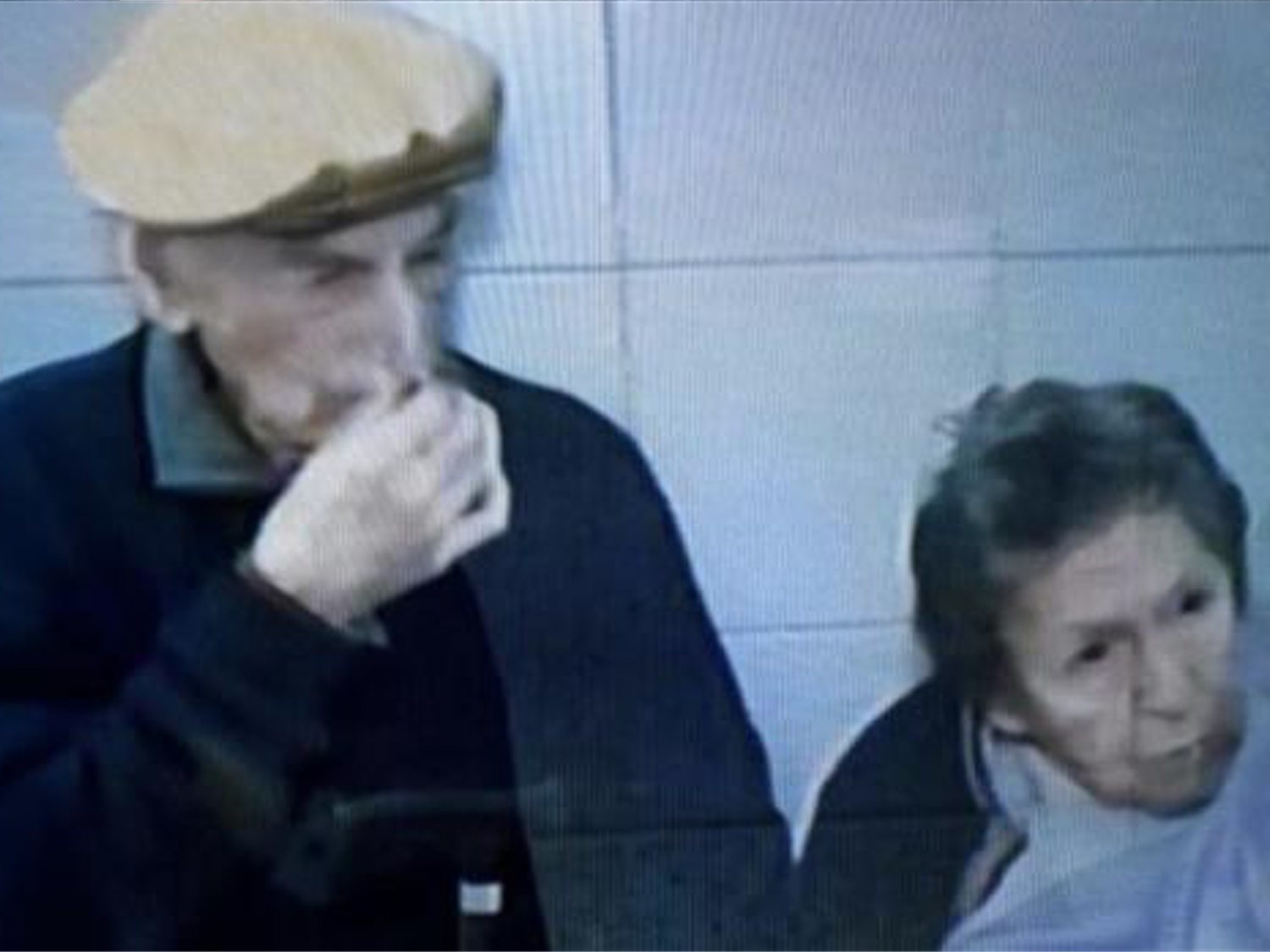 Abandona a sus padres ancianos en un bar tras ser desahuciados por no pagar el alquiler