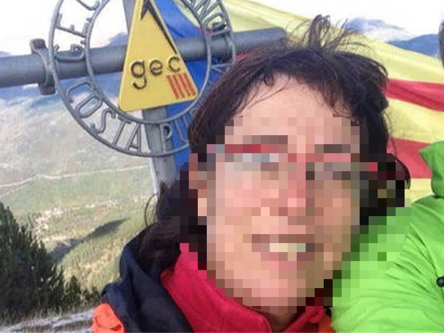 Miriam Ferrer Martín, la maestra acusada de agredir a una niña por pintar una bandera española