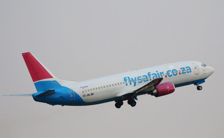 Las autoridades se vieron obligadas a cancelar el vuelo de la compañía FlySafair tras el hallazgo