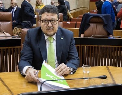 Recogen 11.400 firmas para cesar al líder de VOX en Andalucía que defendió a 'La Manada'