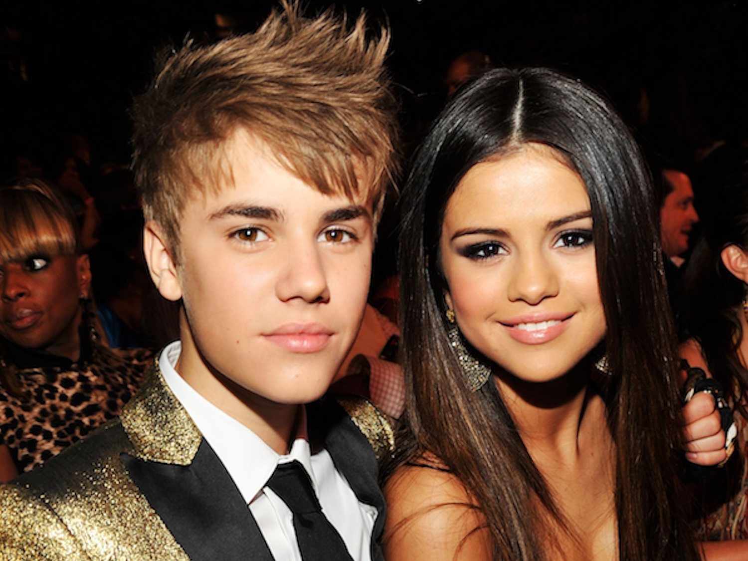 Todas las traiciones de Justin Bieber a Selena Gómez en un hilo viral de Twitter