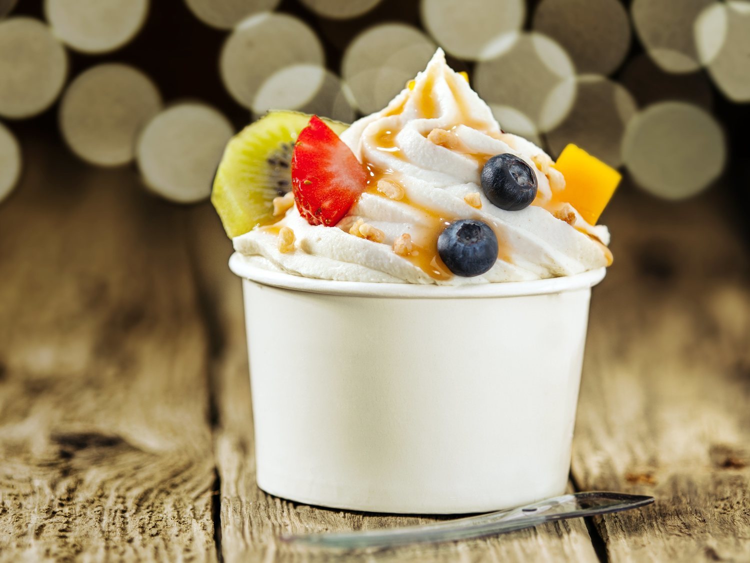La gran mentira de los yogures helados: el aviso de la OCU