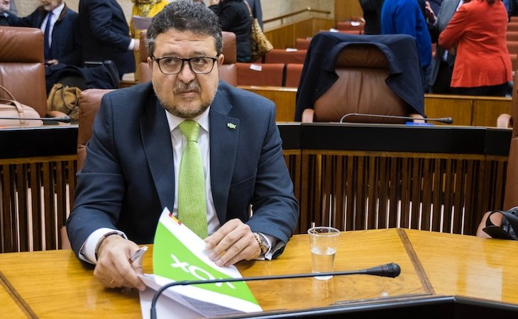 Francisco Serrano es el presidente del grupo parlamentario VOX en Andalucía