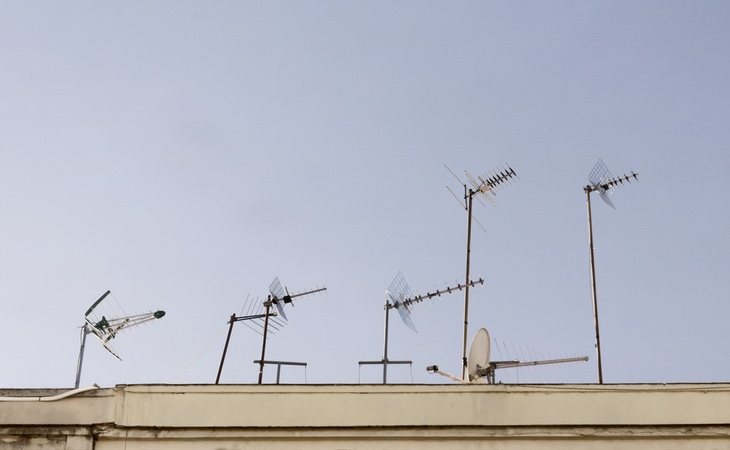 El Gobierno subvencionará la reorientación de la antena para seguir viendo la TDT en casa