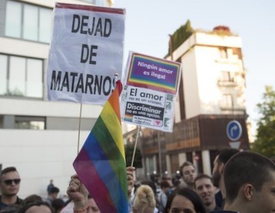 Dos detenidos por una agresión homófoba en el Metro de Barcelona por "ser demasiado gay"