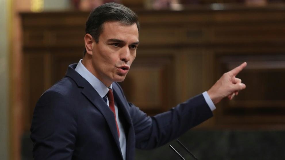 Sánchez promete reparar a todas las víctimas del franquismo y un nuevo impulso a la 'Memoria Democrática'