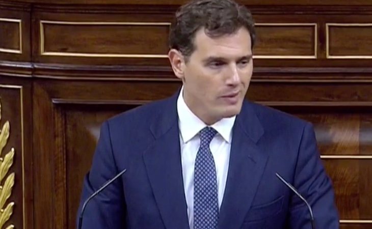 Rivera entra en el 'cuerpo a cuerpo' para desbancar a Pablo Casado: 'Usted va a tener siempre enfrente a la oposición liderada por Ciudadanos'