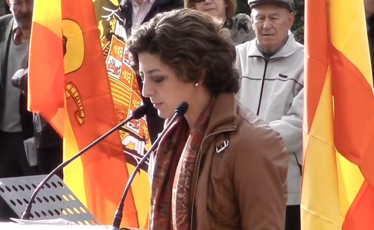 Sandra Gutierrez, junto  a su madre Pilar, son creadoras de la plataforma 'Movimiento por España'