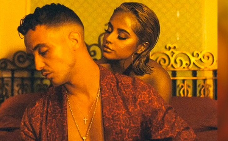 C. Tangana y Becky G en el videoclip de 