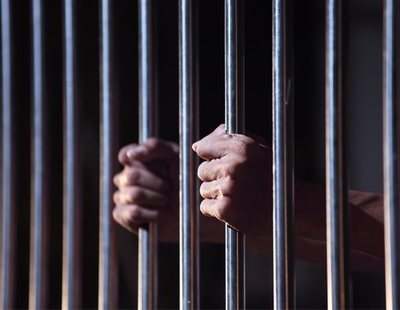 Prisión para el padre que violaba a sus tres hijas con el consentimiento de la madre