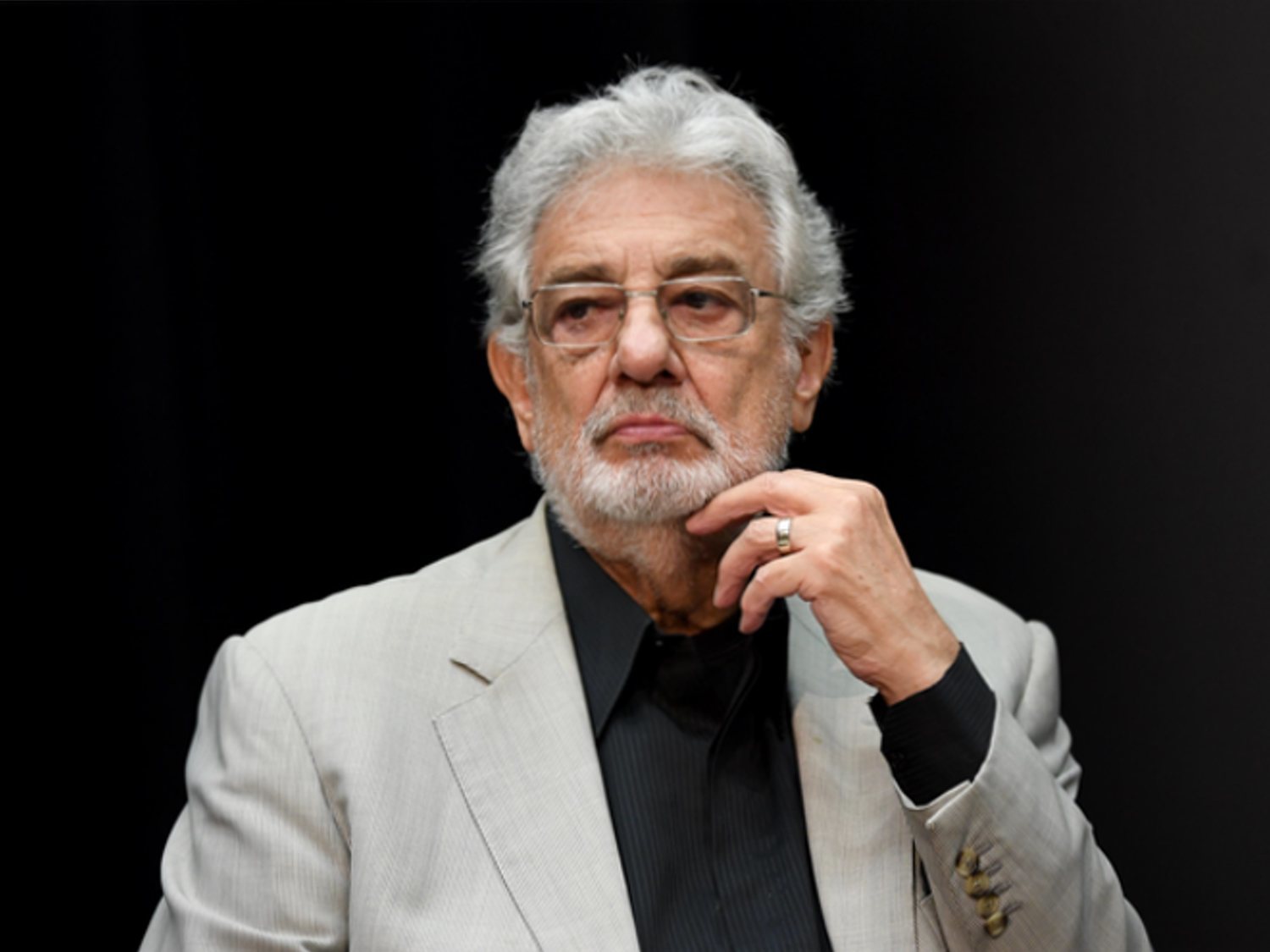 Nueve mujeres afirman haber sido acosadas sexualmente por Plácido Domingo