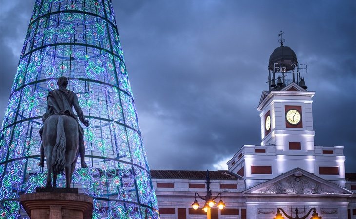 Las redes telefónicas colapsan con frecuencia cada Nochevieja en Madrid