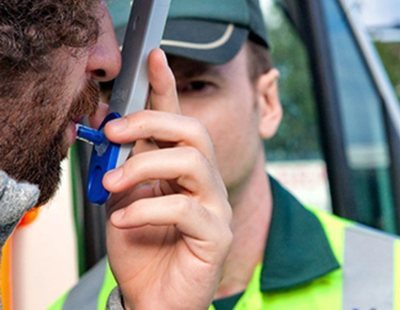 Estos son los fármacos con los que puedes dar positivo al volante en un control de drogas