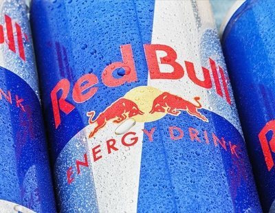 Obligan a Red Bull a indemnizar a los consumidores que creyeron que su bebida "da alas"
