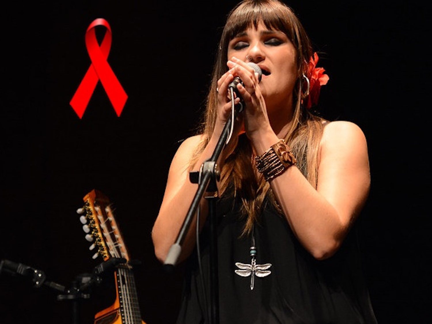 8 canciones que se sumaron a la lucha contra el VIH y el estigma