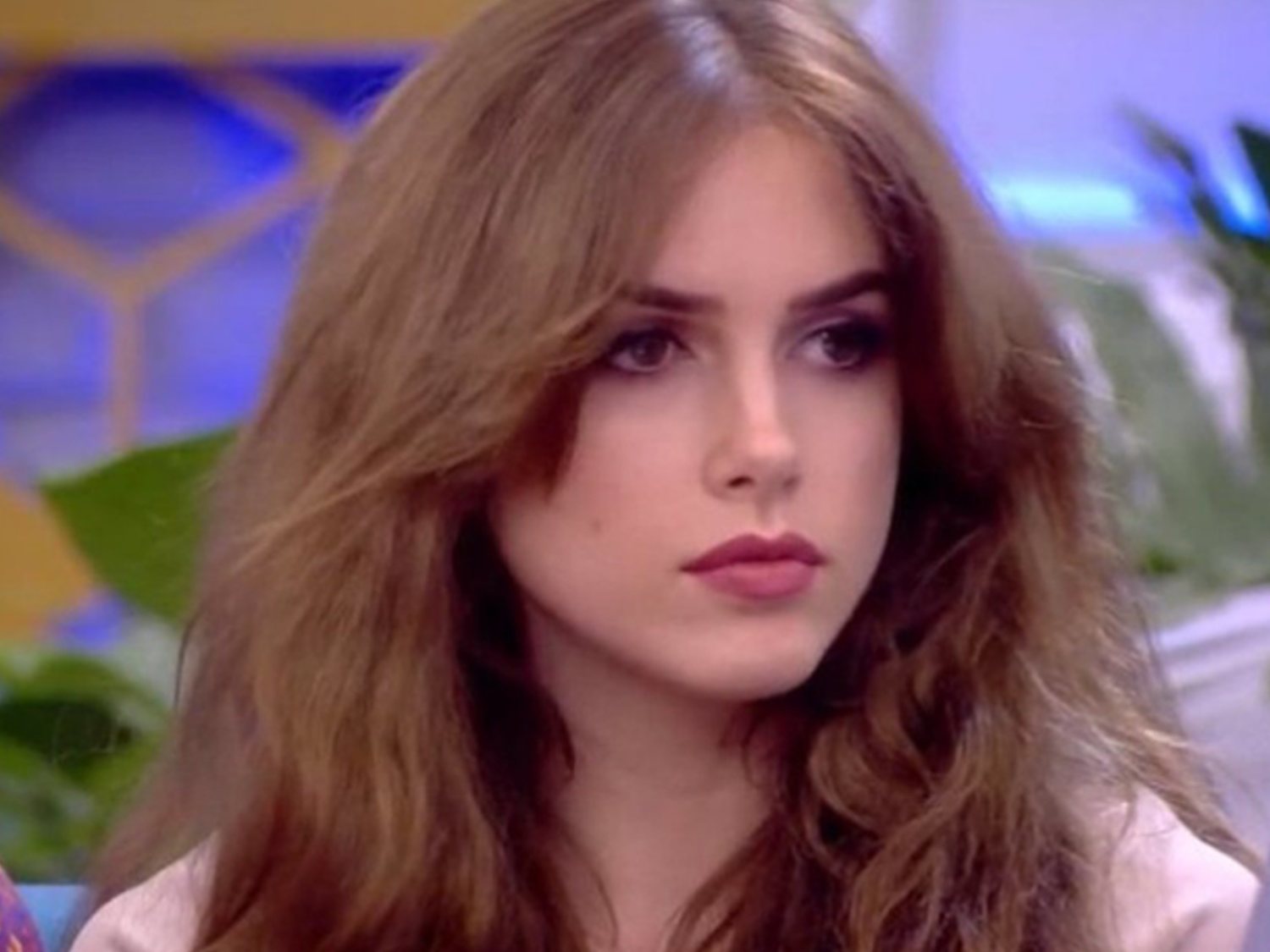 Carlota acusa a Telecinco de "omisión del socorro" por permitir su presunta violación en 'GH'