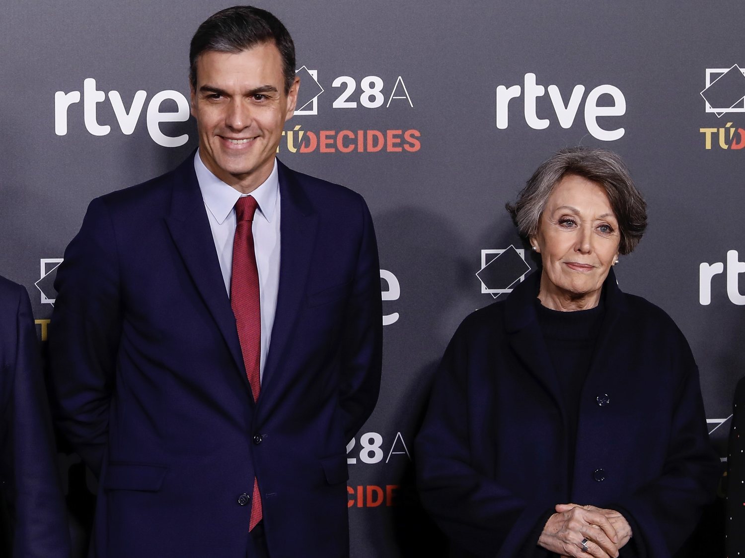 ¡Qué no te engañen! El verdadero motivo por el que TVE licita el plató por el adelanto electoral