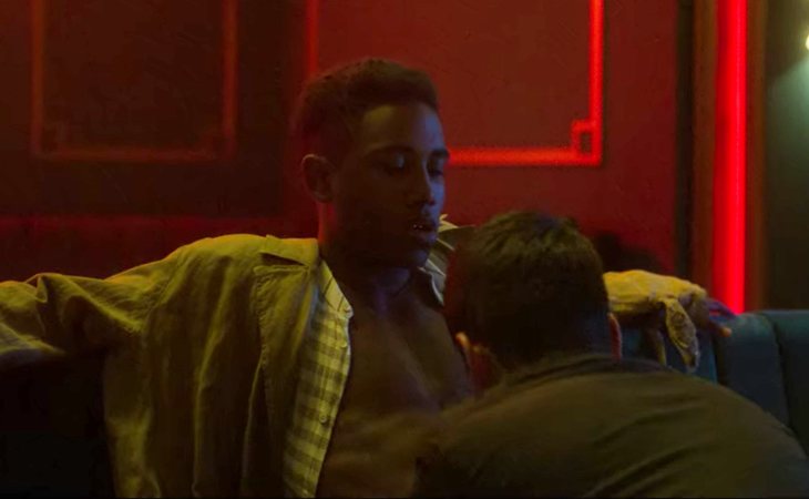 Malick y Omar, sexo a escondidas en la discoteca de 'Élite'
