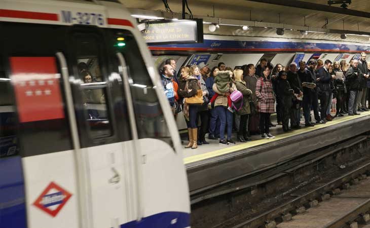 24 horas de metro durante el fin de semana