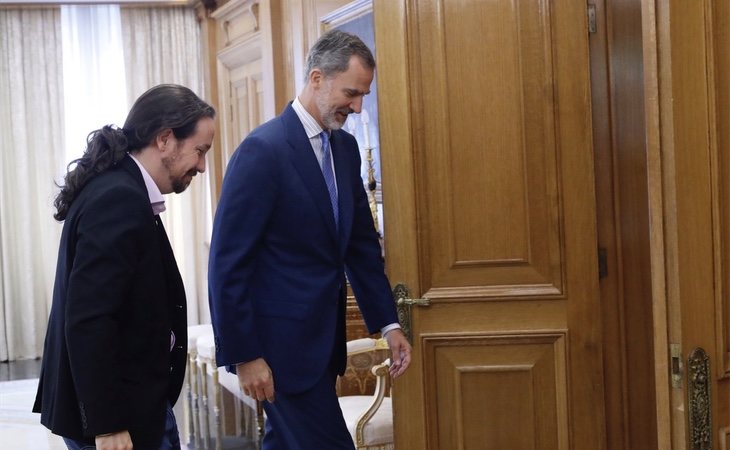 Iglesias ha desvelado algunas de sus conversaciones privadas con el Rey Felipe