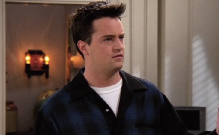 Chandler no tiene mucha suerte con las chicas en 'Friends'