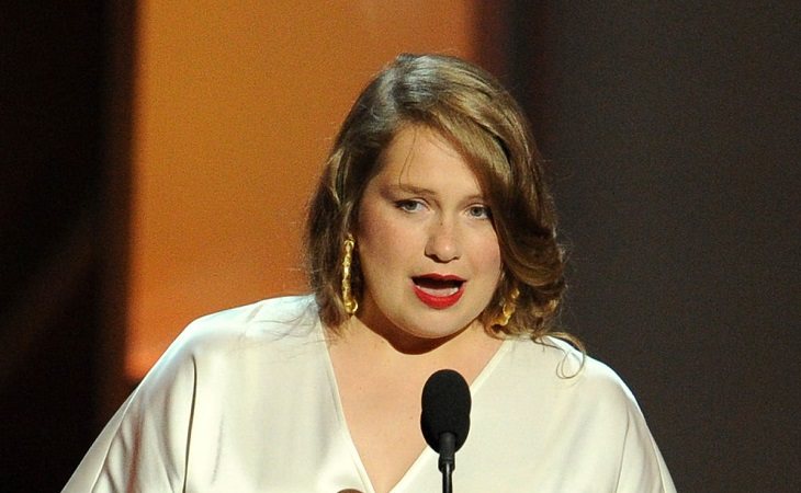 Merritt Wever en su breve discurso de agradecimiento