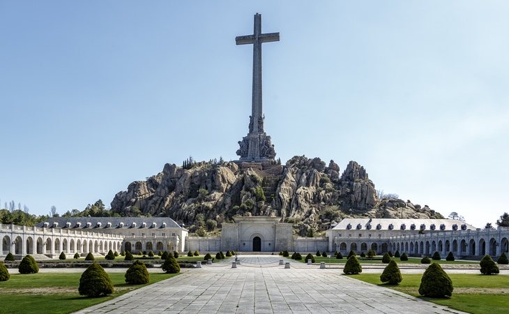 El Gobierno quiere reconvertir el Valle de los Caídos en un monumento de reconocimiento a todas las víctimas de la guerra y la dictadura