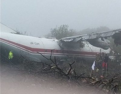 Cinco muertos en un accidente de avión en Ucrania de un vuelo procedente de España