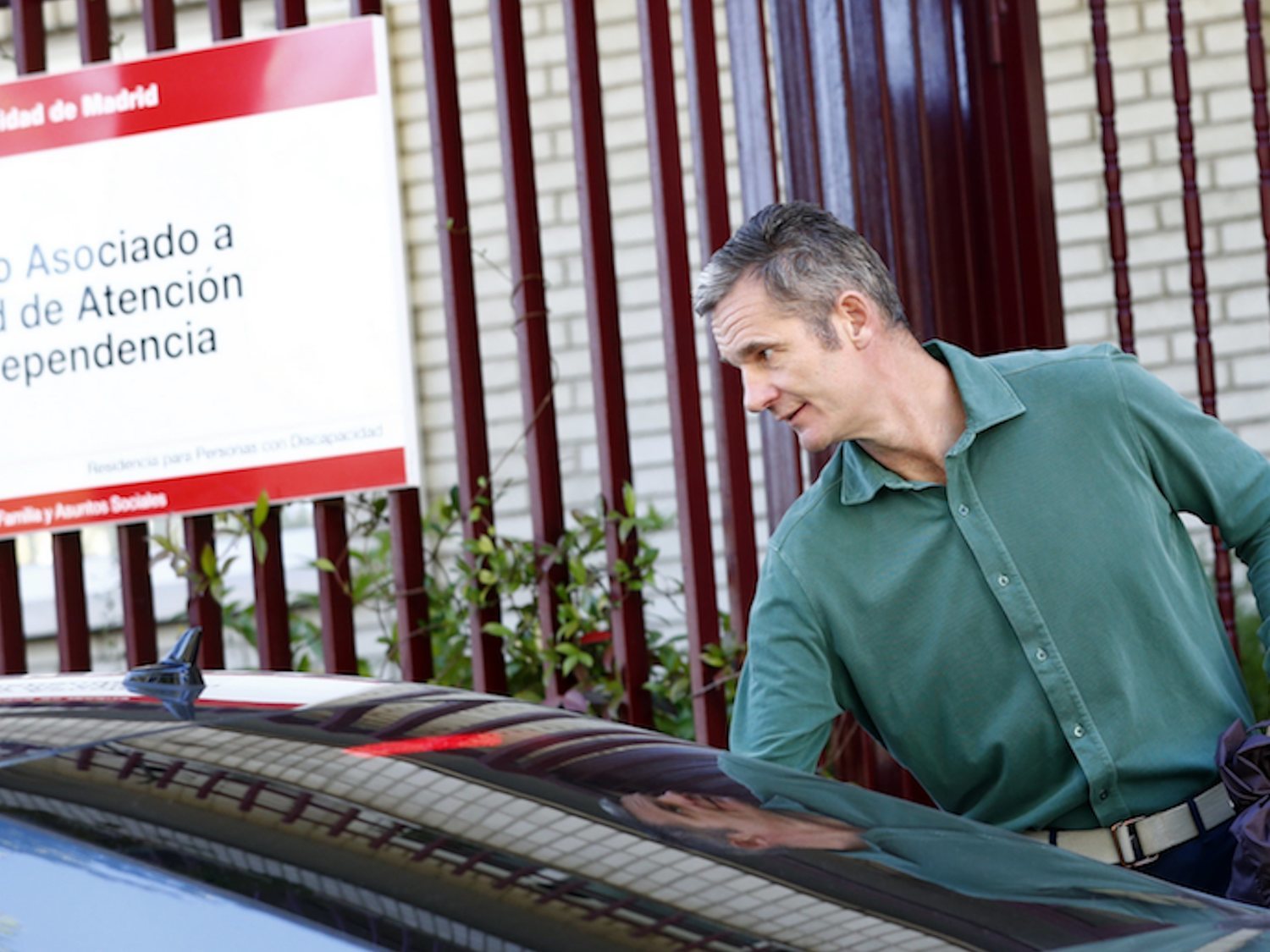 La verdadera razón por la que  Urdangarin siempre va con camisa verde al voluntariado